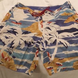 Men’s board swim trunks